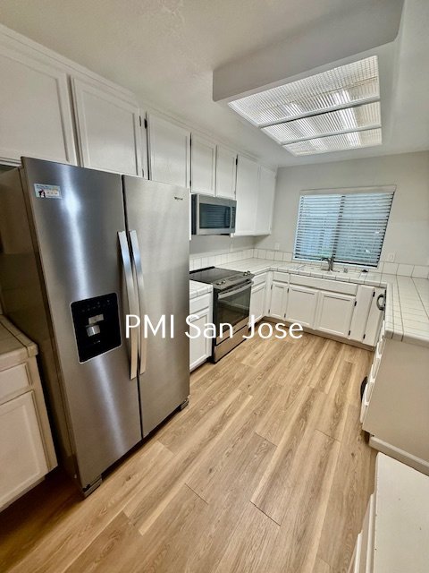 2 Bed 2 Bath 1,187sqft  Townhome for rent in Almaden property image