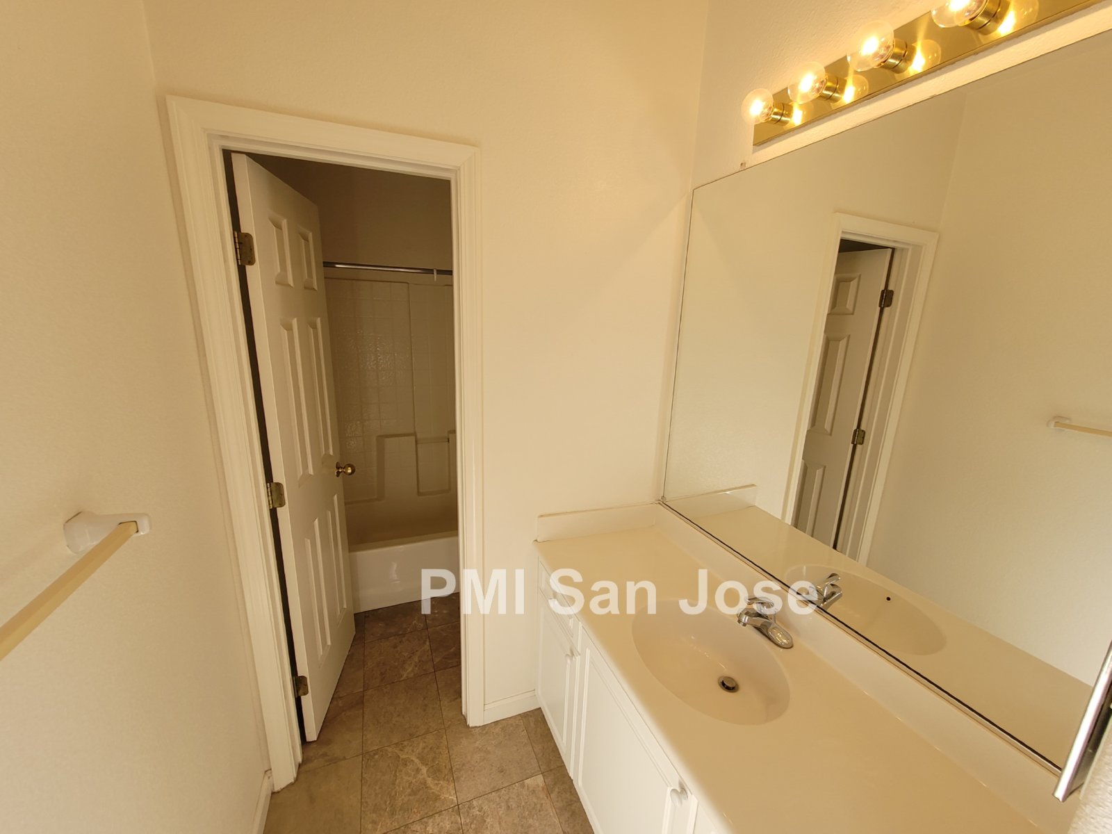 3 Bed 3.5 Bath Home available in Milpitas property image