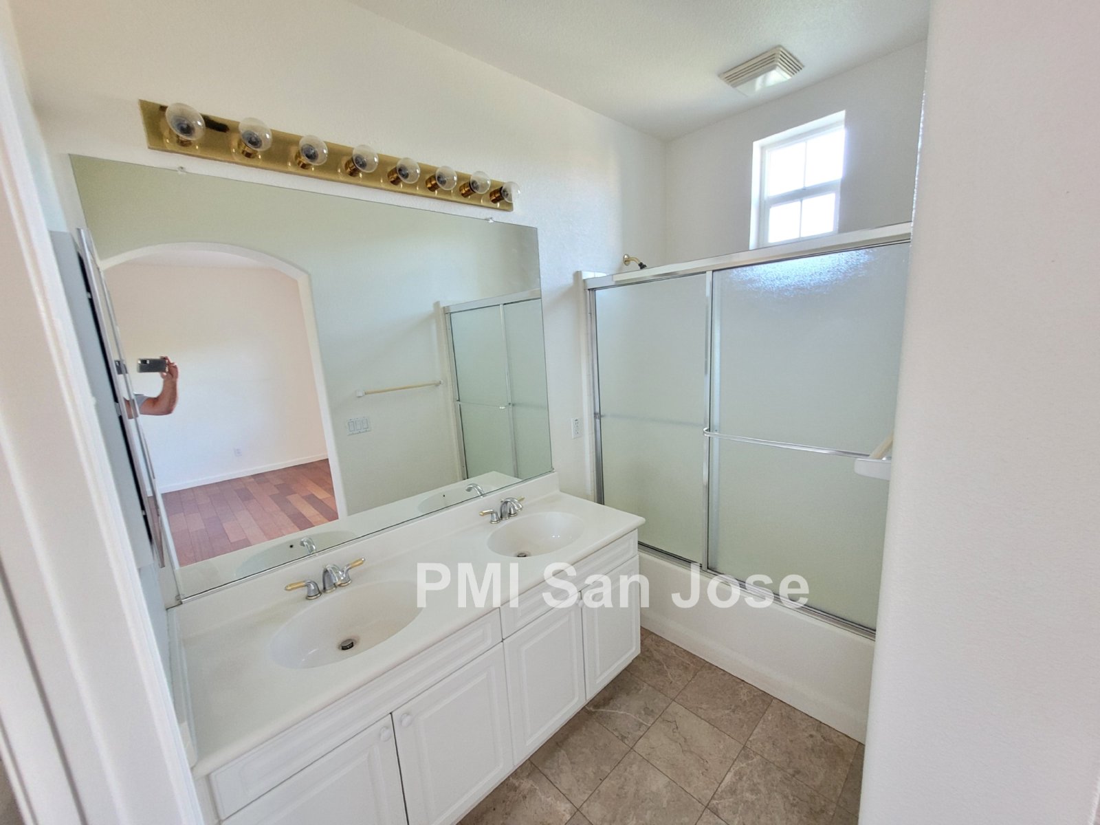 3 Bed 3.5 Bath Home available in Milpitas property image