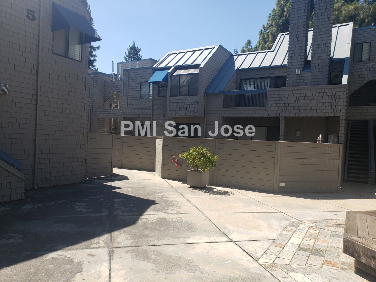 2 Bed 2  Bath condo in San Jose property image