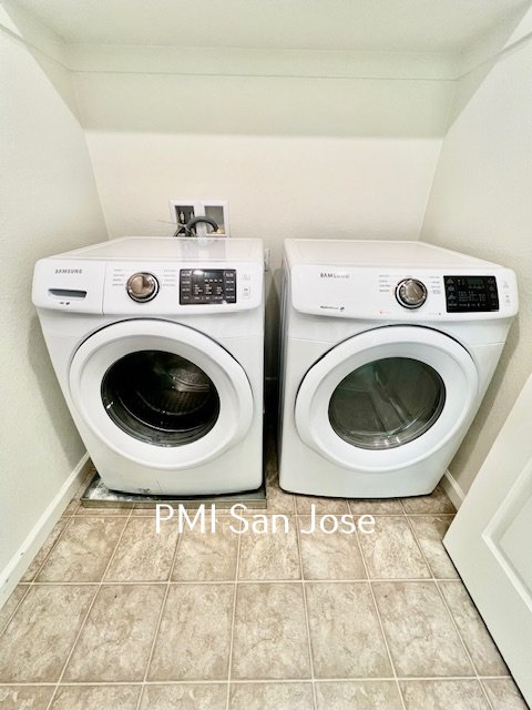 4 Bed 3.5 Bath home available in Communication Hill property image