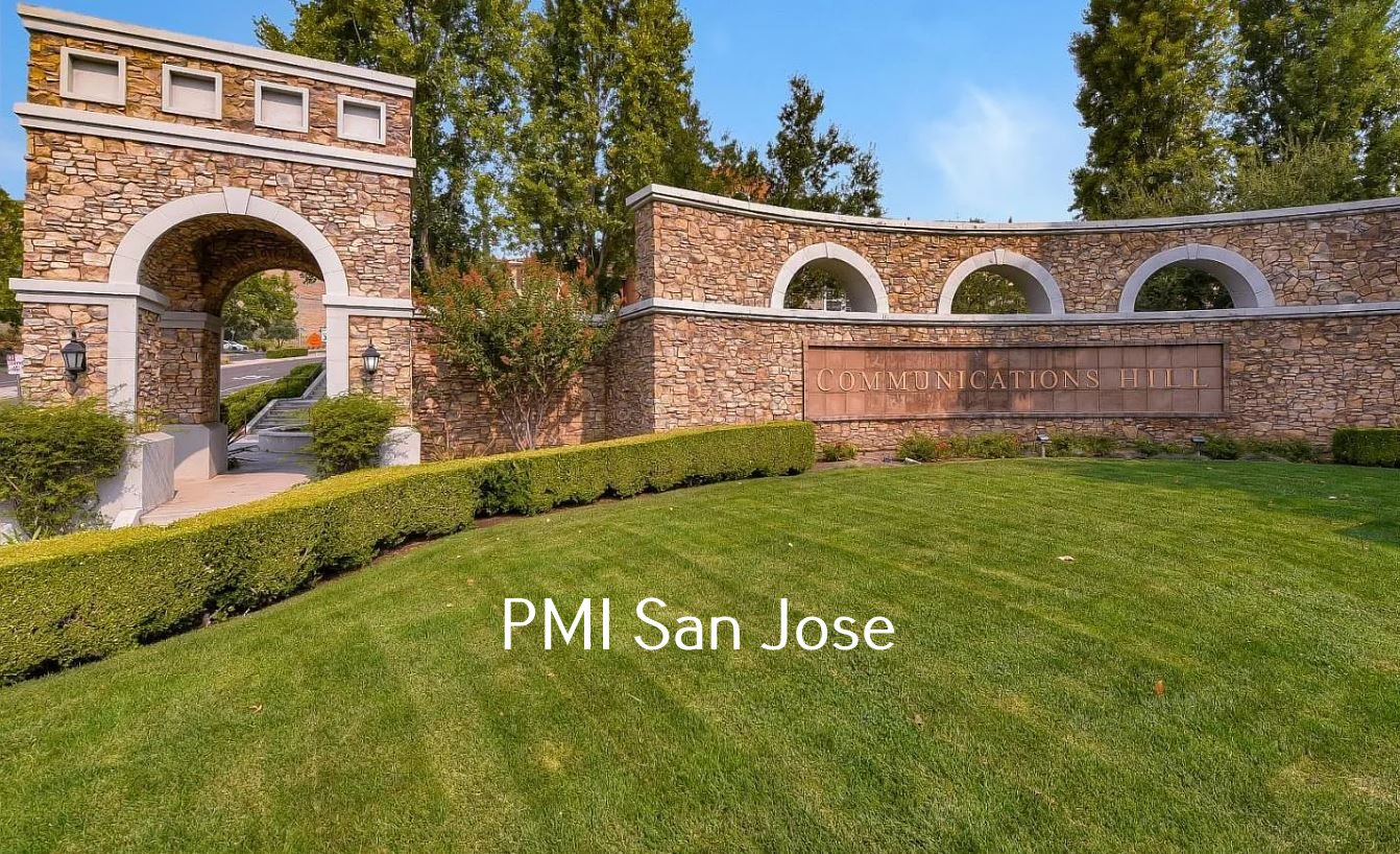 4 Bed 3.5 Bath home available in Communication Hill property image