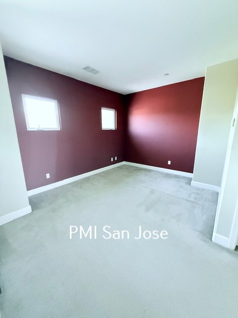 3 Bed 3.5 Bath Townhome available in San Jose property image