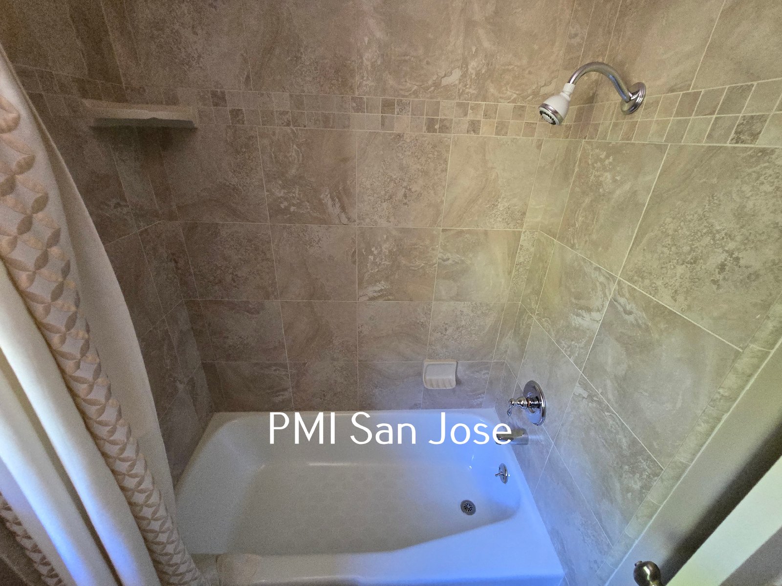 3 Bed/2bath 1683 sq. ft Gavilan College area property image