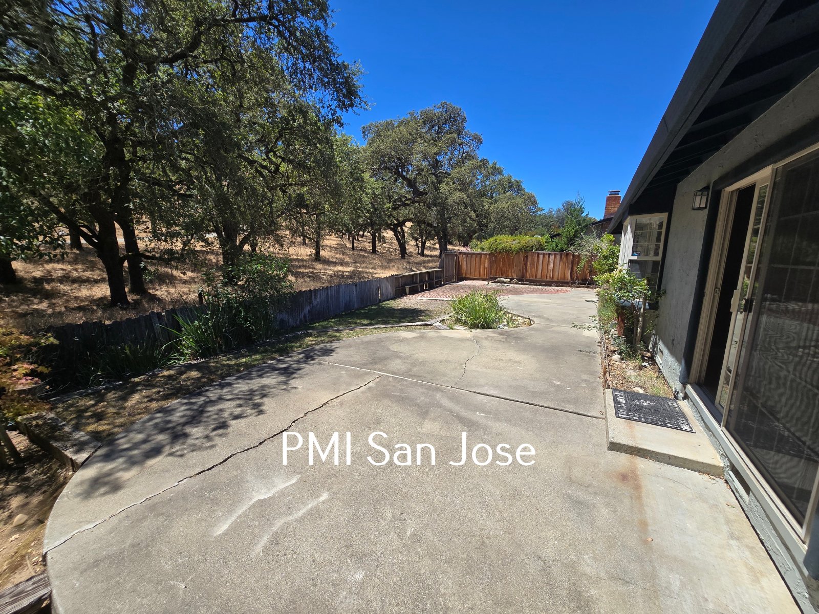 3 Bed/2bath 1683 sq. ft Gavilan College area property image