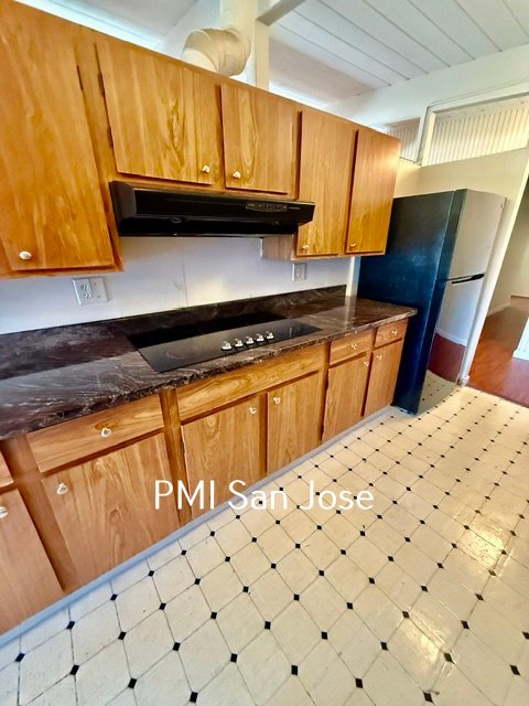 4 Bed 2 Bath home for rent in Palo Alto property image
